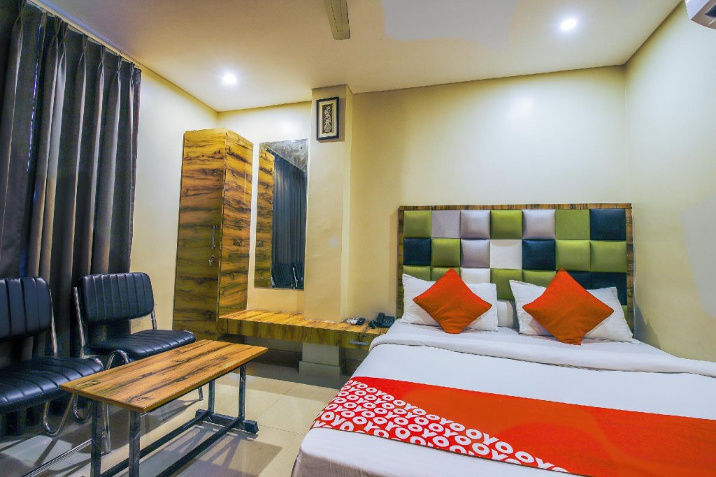 Фото Oyo 14432 Jeelan Palace