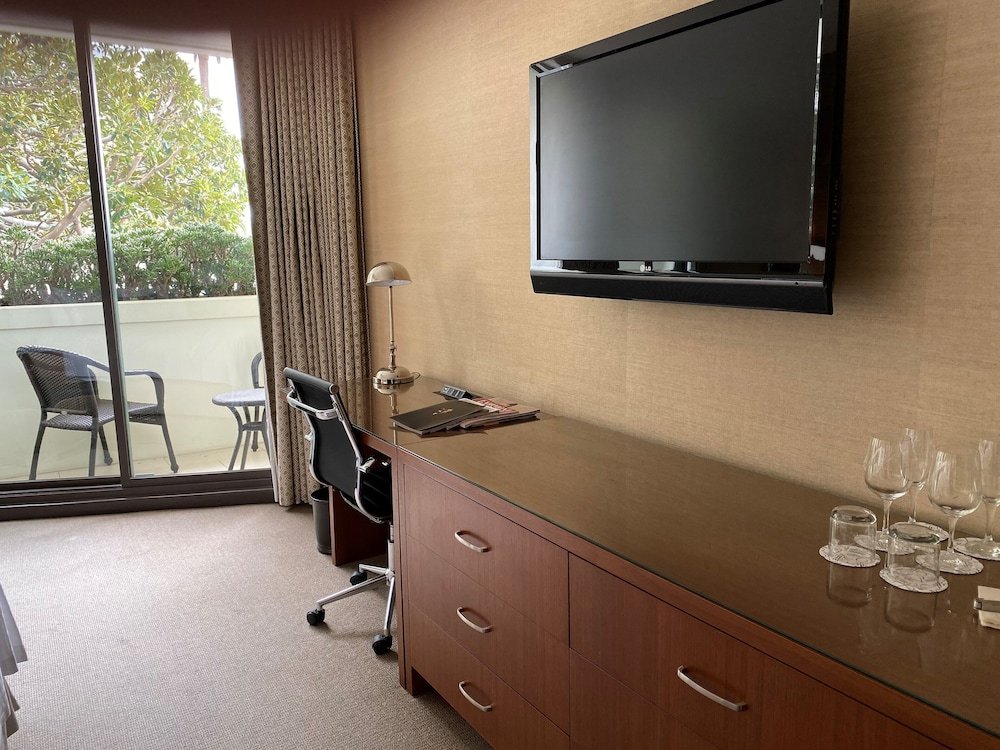 Фото Fairmont Miramar Hotel & Bungalows