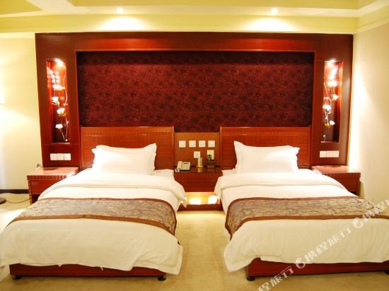 Фото Chuanlong Hotel