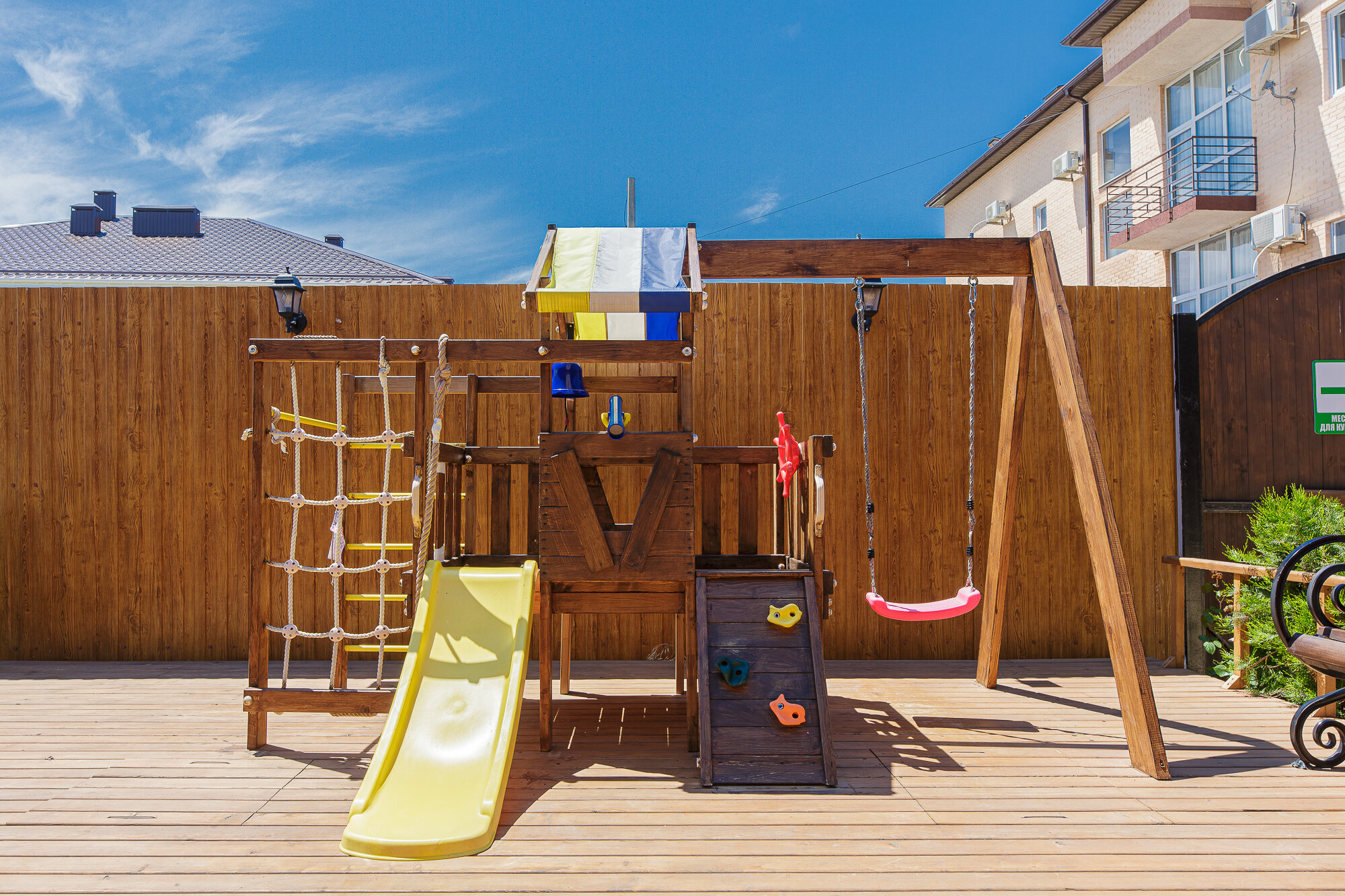 Фото отеля 3