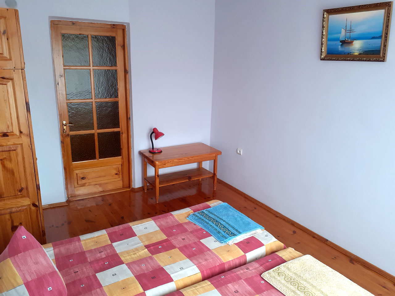 Фото Отдых в Орджоникидзе Апартаменты на Ленина