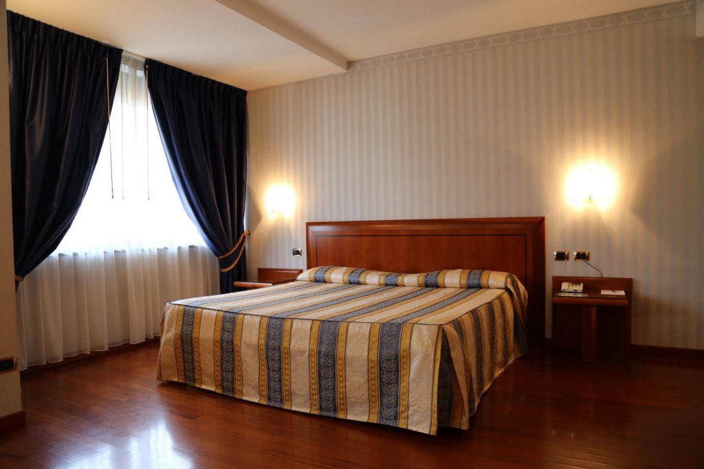 Фото Palace Verona