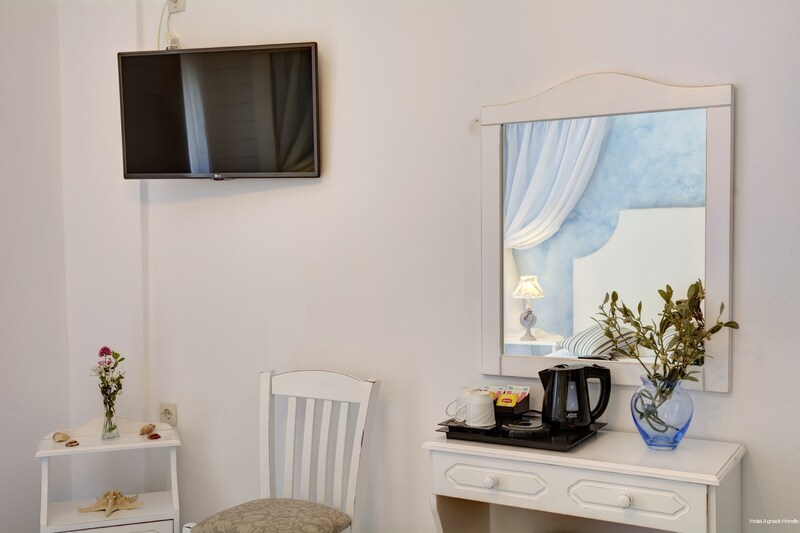 Фото Hotel Agnadi-Horefto