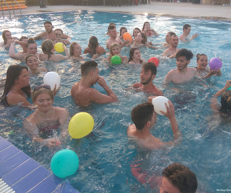 Фото Morfeas Hotel