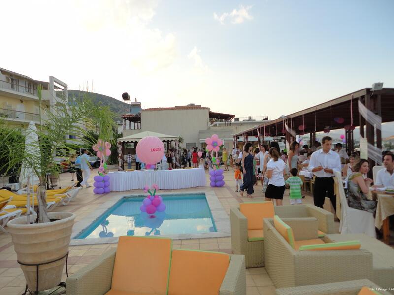 Фото John & George