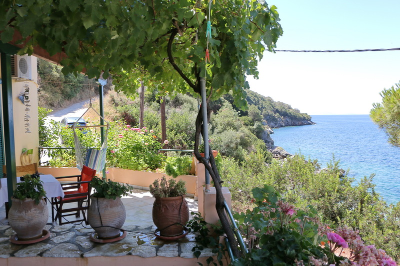 Фото Ilios Siris Studios