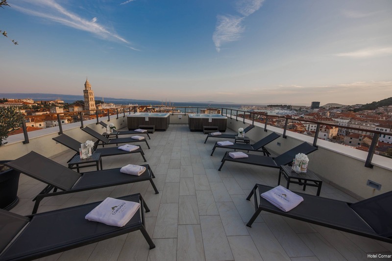 Фото Cornaro Hotel