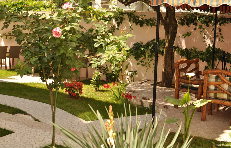 Фото Theranda Boutique Hotel