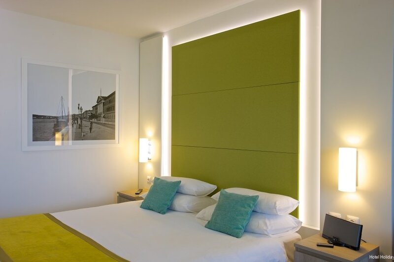 Фото Arena Hotel Holiday