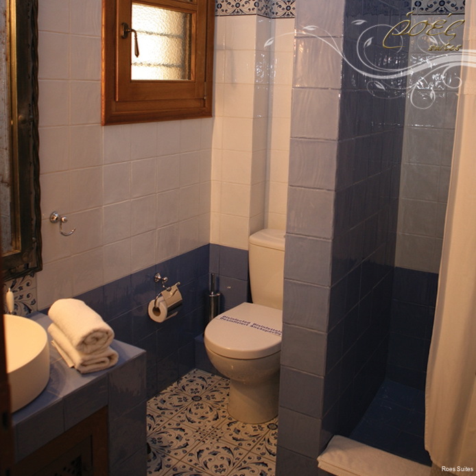 Фото Roes Suites