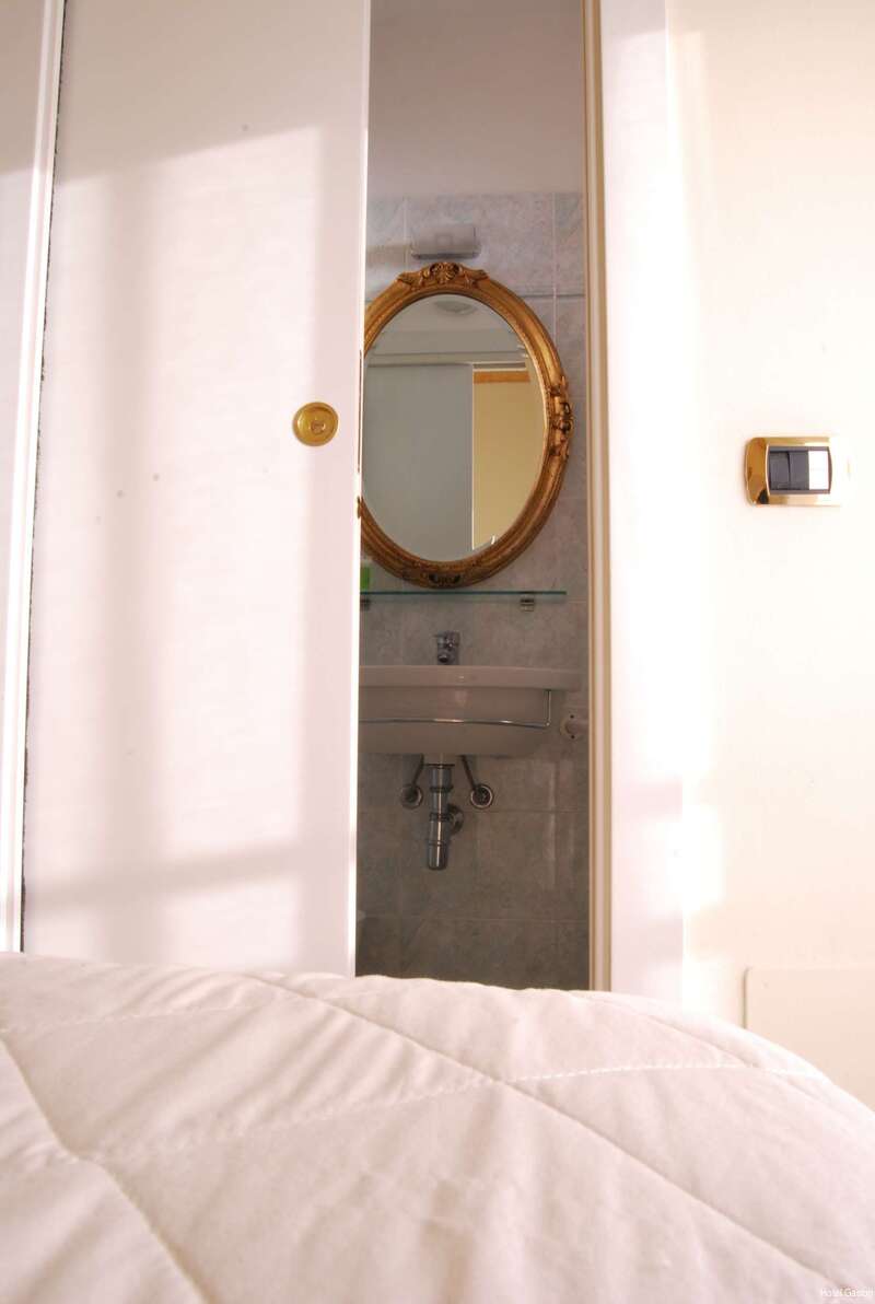 Фото Hotel Gaston