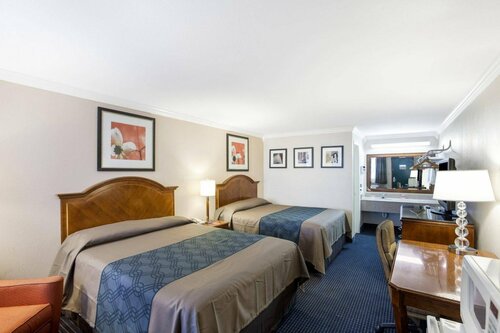 Гостиница University Inn & Suites San Antonio