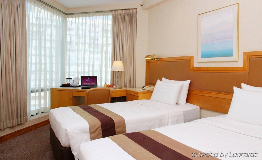 Фото отеля 2