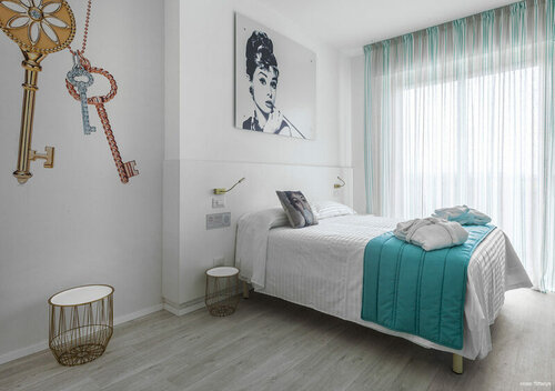 Внешний вид отеля Hotel Tiffany's в Каттолике, фото 4