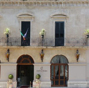 Фото Suite Hotel Santa Chiara