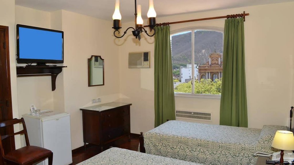 Фото Hotel Salta