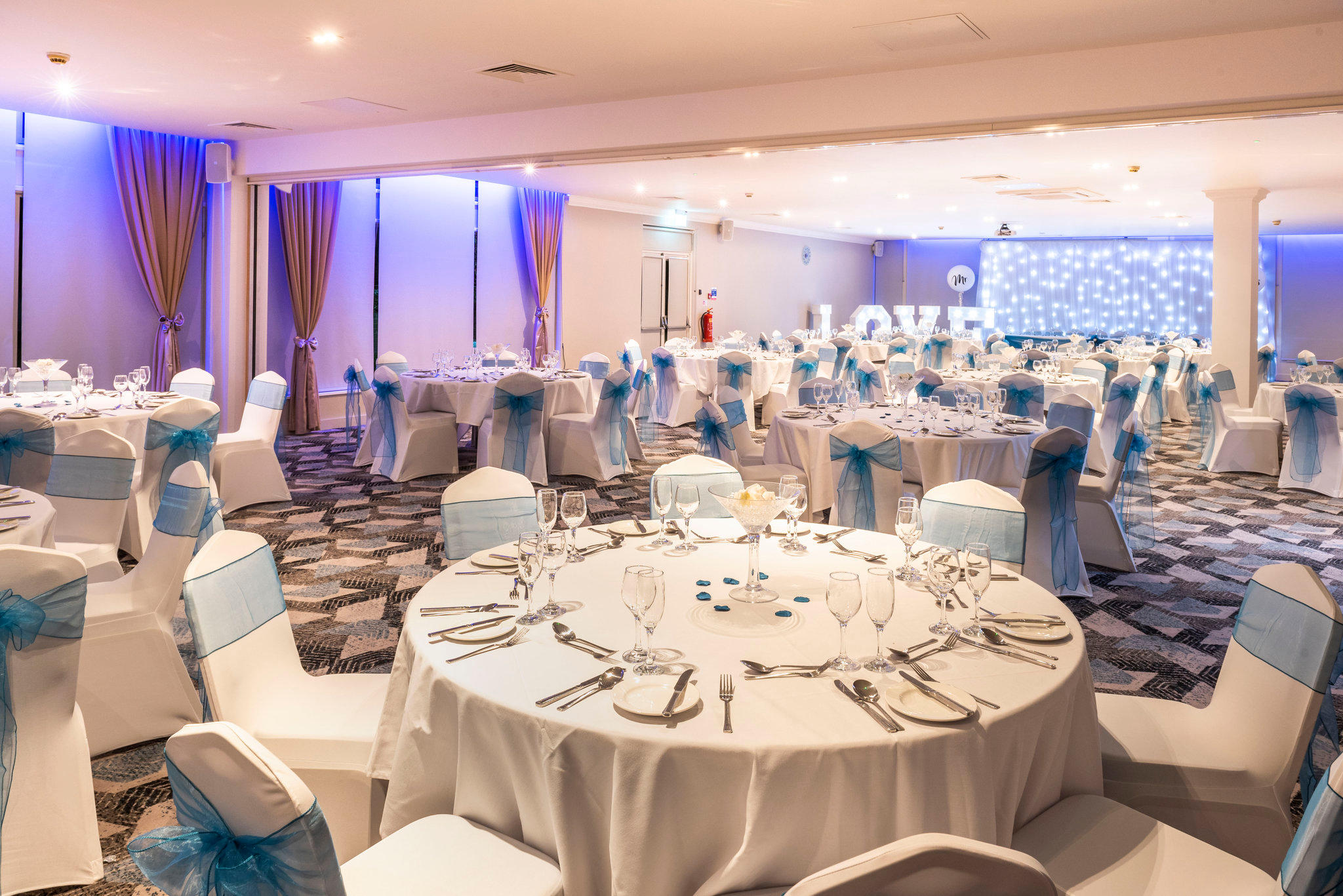 Фото Holiday Inn Birmingham M6 Jct7