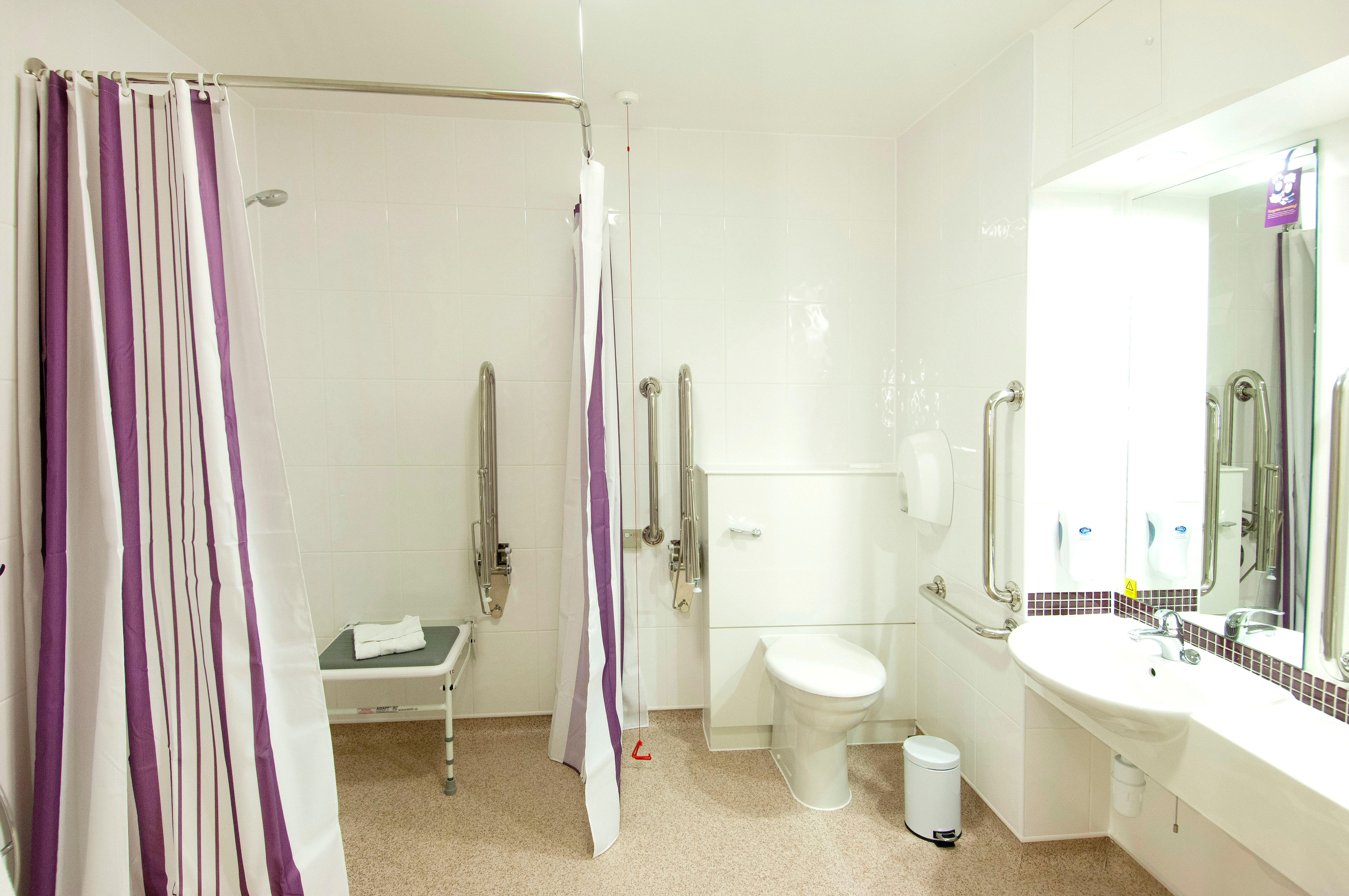 Фото Premier Inn Cambridge North - Girton