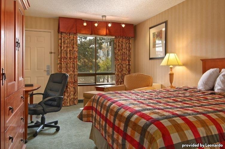 Фото Red Lion Inn & Suites Missoula