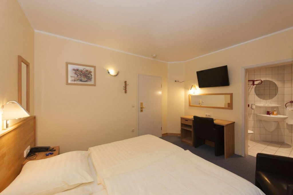 Фото Hotel Belle-Vue