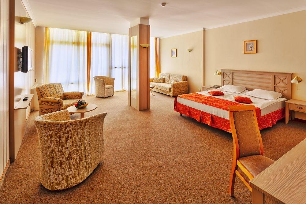 Фото Sunny Day Club Hotel