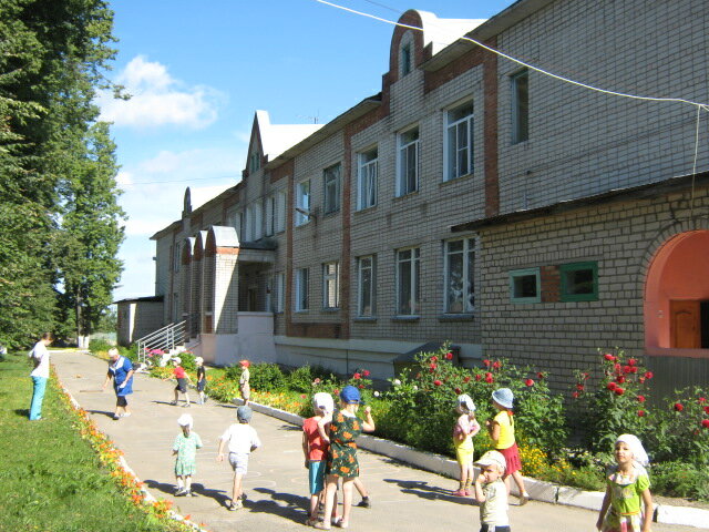 Specialized hospital Детский Противотуберкулезный Санаторий Родничок, Kadnikov, photo