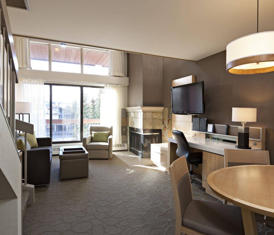 Фото Kananaskis Mountain Lodge, Autograph Collection