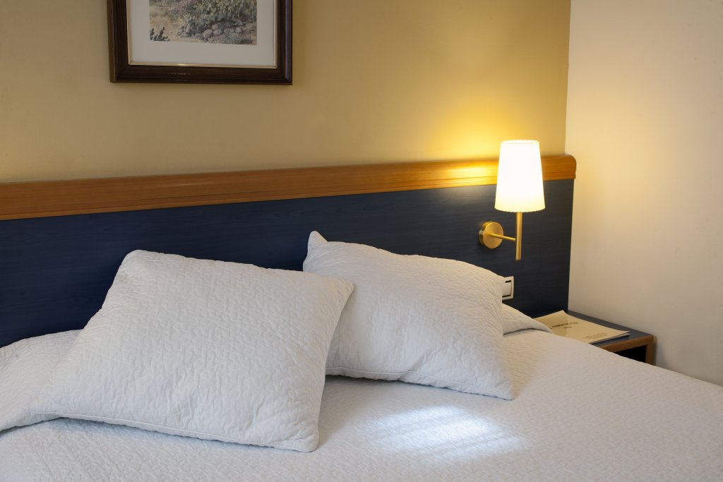 Фото Hotel Moderno Barcelona