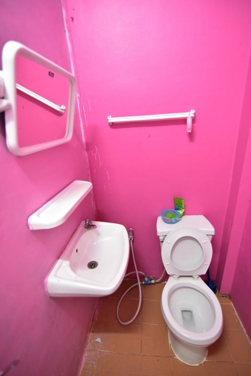 Фото Friend House - Adults Only