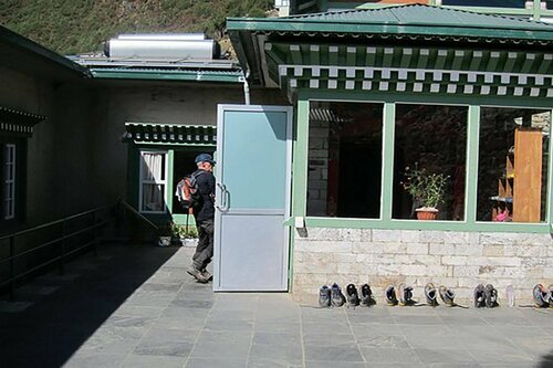 Гостиница Yeti Mountain Home Namche в Сагарматхе