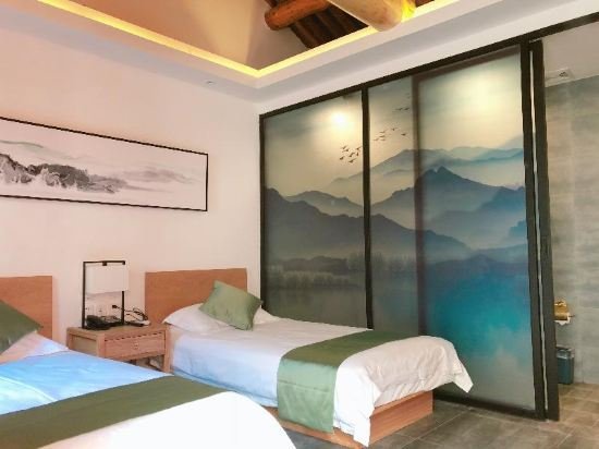 Фото Guipu Courtyard Hotel