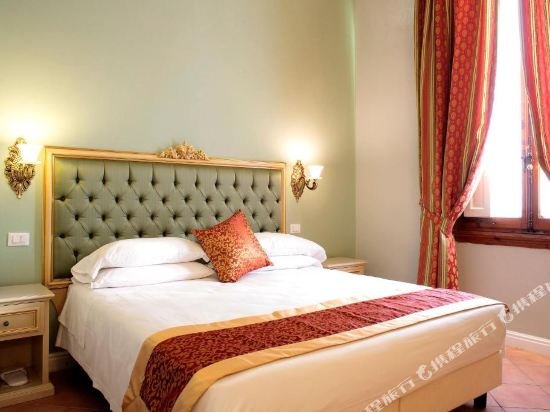 Фото Villa Royal