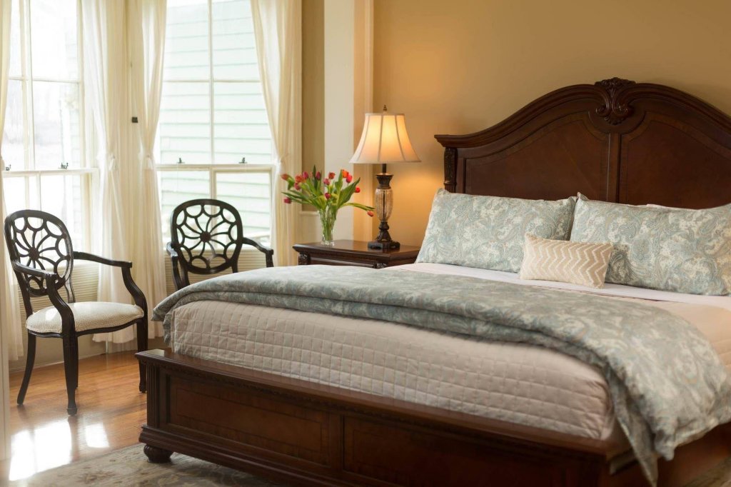 Фото Landmark Inn