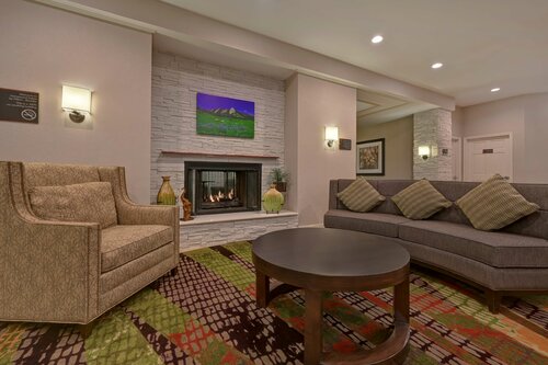 Гостиница Homewood Suites Boulder в Боулдере