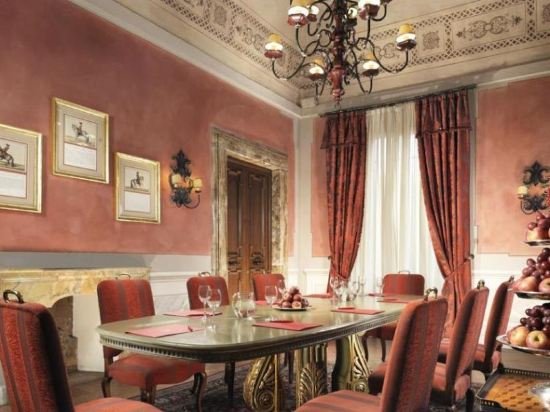 Фото Grand Hotel Continental Siena – Starhotels Collezione