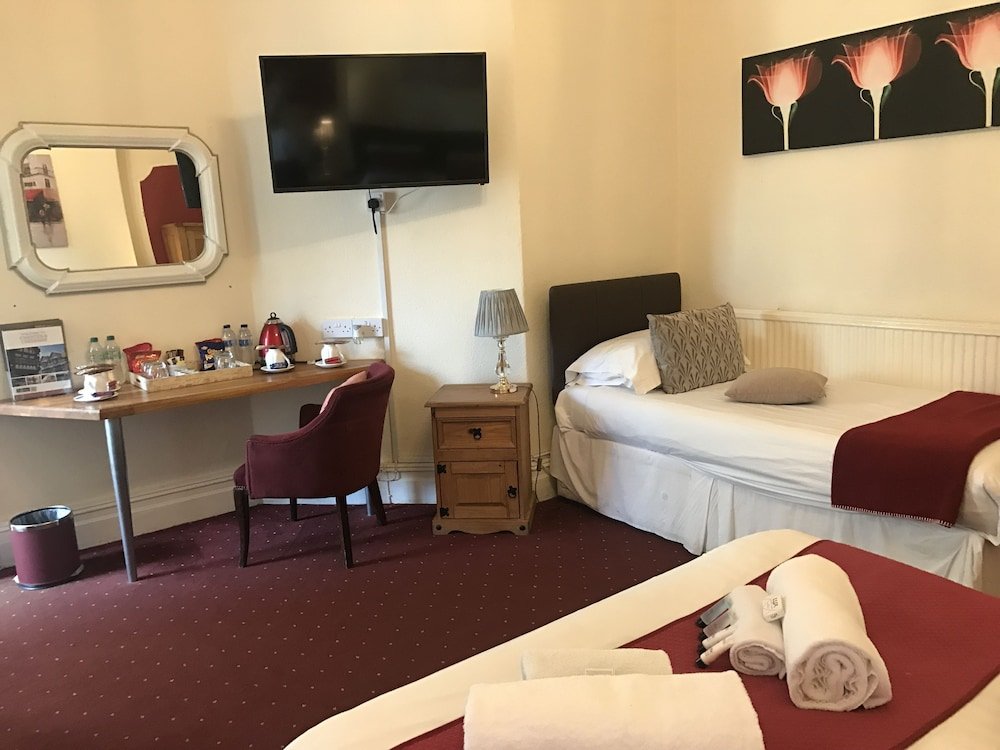 Фото Chester Court Hotel