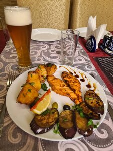 Al-Bukhara (Kovrov, ulitsa Nikonova, 43), restaurante
