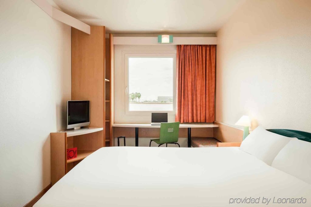 Фото Ibis Sevilla