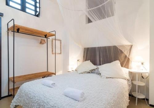 Фото The Lights Suites