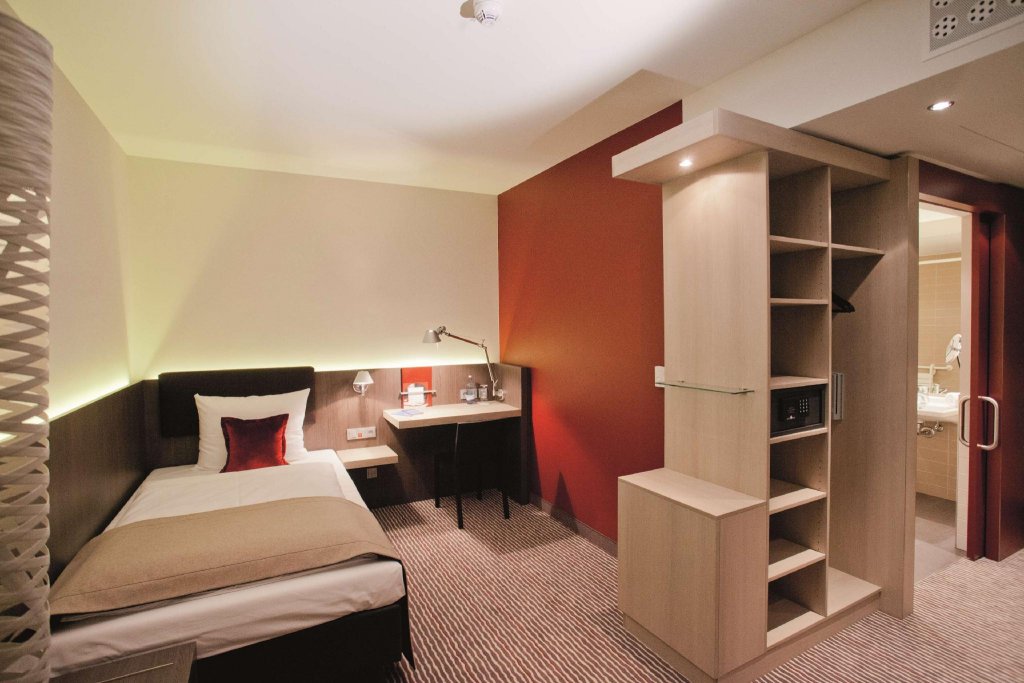 Фото отеля 4