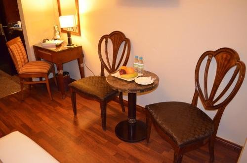 Фото Rotana Al Mesk Hotel