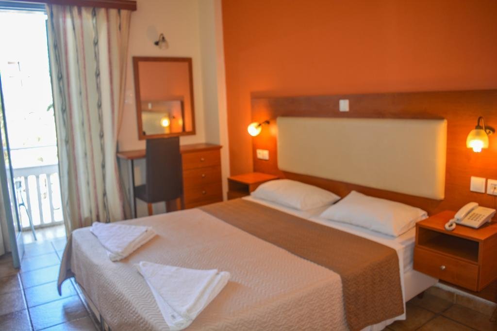 Фото Achillion Hotel