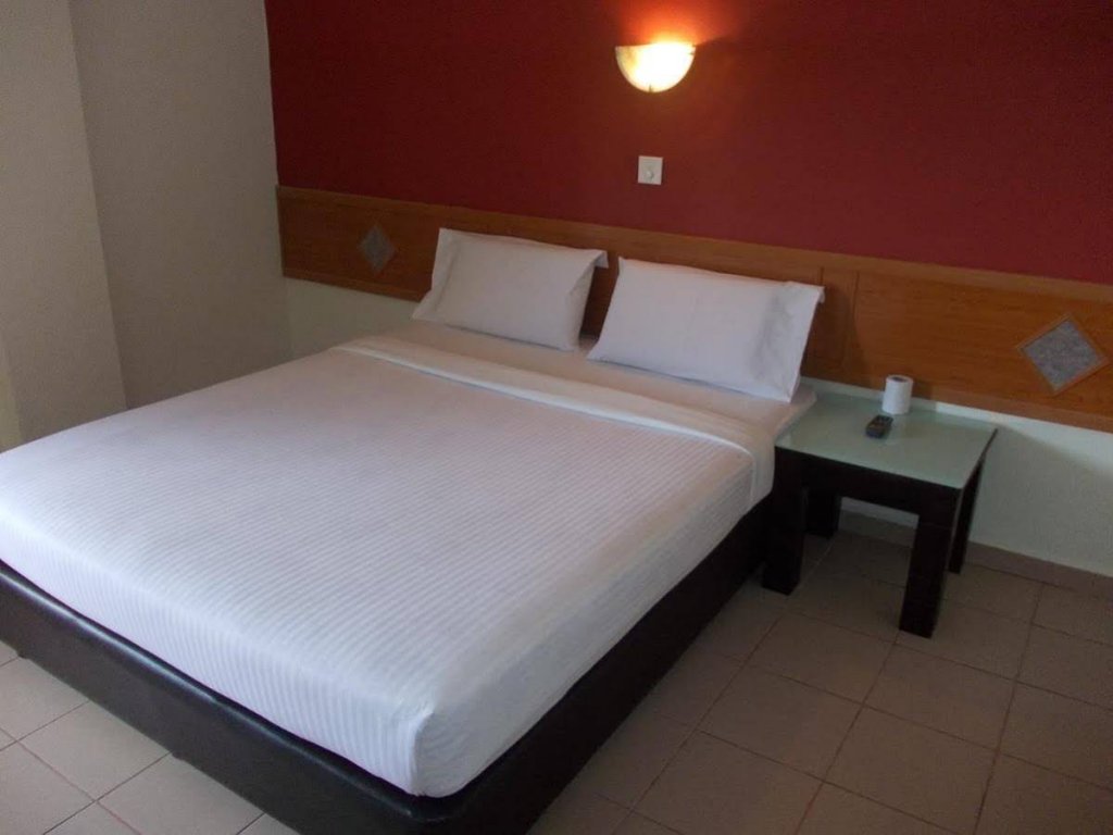 Фото Lotus Hotel Johor Bahru