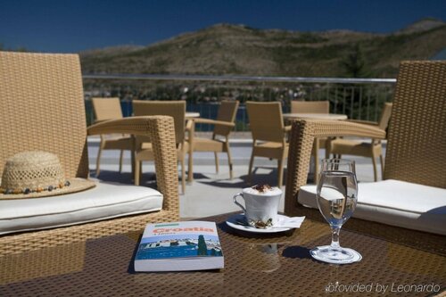Гостиница Valamar Club Dubrovnik в Дубровнике