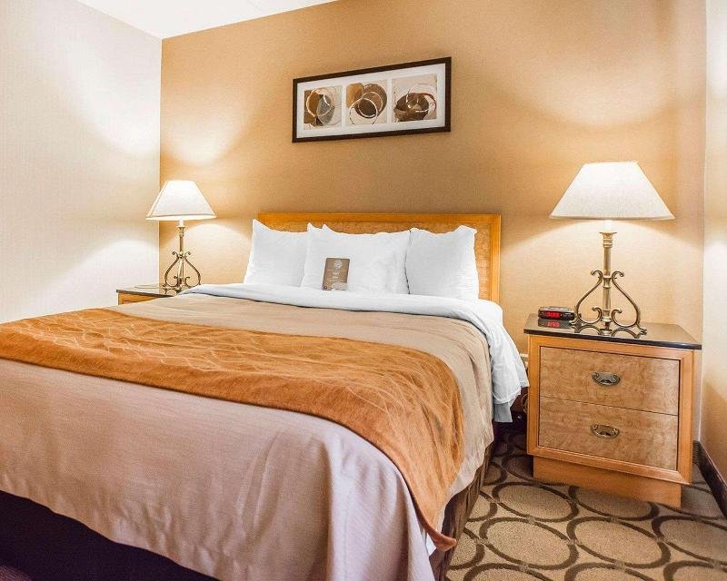 Фото Comfort Inn Truro