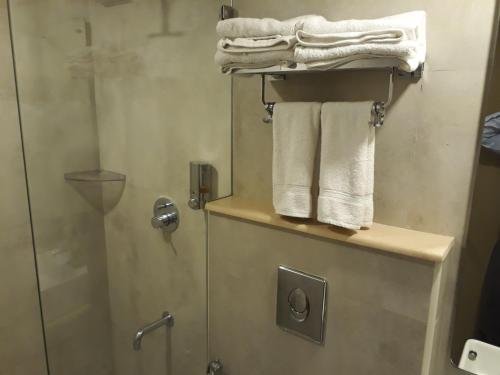 Фото Hotel Beebiz Guindy