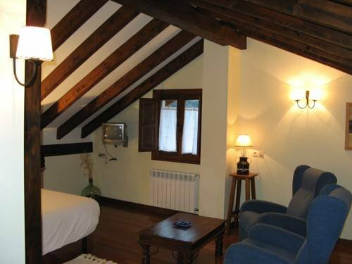 Hotel Posada El Hoyal, Cantabria, photo