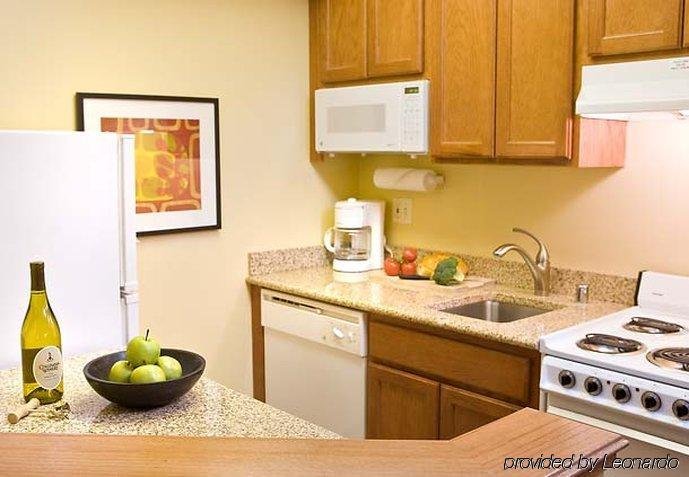 Фото Sonesta Select Seattle Renton Suites