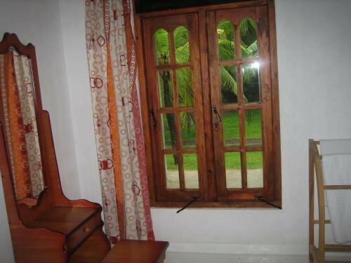 Гостиница Liyana Holiday Resort в Анурадхапуре