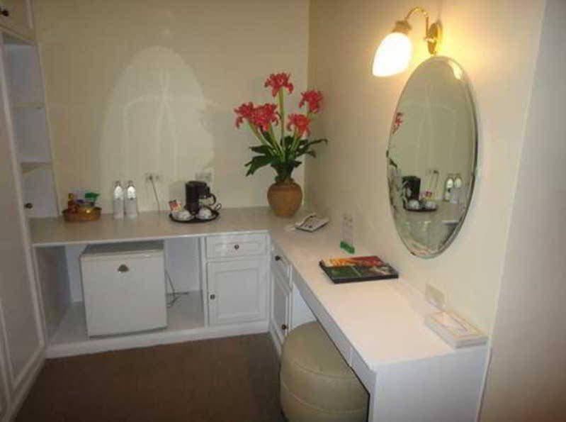 Фото Pj Watergate Hotel